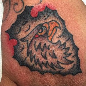 Eagle Head Tattoo by @bgattsst #EagleHead #EagleTattoo #TraditionalEagle #Traditional