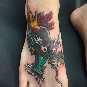Dragon Head Tattoo by Lango Oliveira #dragon #dragonhead #japanese #japaneseart #irezumi #LangoOliveira