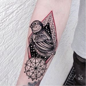 Darwin finch tattoo by Jessica Svartvit #geometric #bird #JessicaSvartvit
