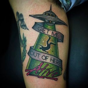 Awesome alien inspired tattoo done by Shane Klos. #shaneklos #neotraditional #illustrative #revolutioninkstudio #alien #ufo