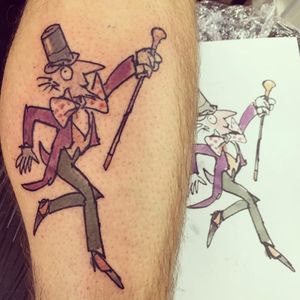 Julia Seizure (IG—juliaseizure) perfectly recreates this original illustration of Willy Wonka. #CharlieandtheChocolateFactory #childrensliterature #JuliaSeizure #RoaldDahl #WillyWonka #QuentinBlake