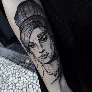 Amy Winehouse tattoo by Daniel Teixeira #DanielTeixeira #engraving #blackwork #amywinehouse
