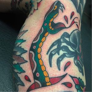 Traditional snake tattoo by Richie Clarke #RichieClarke #ForeverTrue #trad #traditional #snake #traditionalsnake