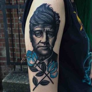 Blue portrait, David Lynch tattoo by Danielle Rose. #DanielleRose #bluerose #rosetattoo #filmdirectorstattoo #DavidLynch