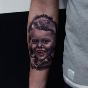 Classic black and gray Realistic Portrait Tattoo of a boy by Poland Rybnik @Karolrybakowski #PolandRybnik #InkognitoTattoo #Realistic #Painter #Style #Child #Children #portrait #blackandgray #boy