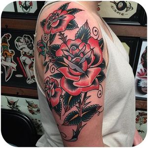 A rose, is a rose @lingerfeldtx #tattoodo #traditional #rose #lingerfeldtx
