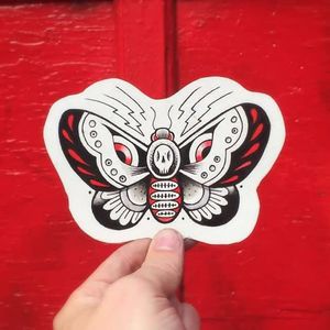 Moth flash, by Galen Bryce (via IG—tattooer_galenbryce) #GalenBryce #HustlersParlor #Brooklyn #Cartoon #Illustrative