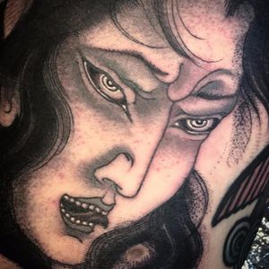 Creepy crazy ghost lady by Claudia De Sabe #ClaudiadeSabe #blackandgrey #Japanese #ghost #lady #portrait #face #demon #possessed #horror #tattoooftheday