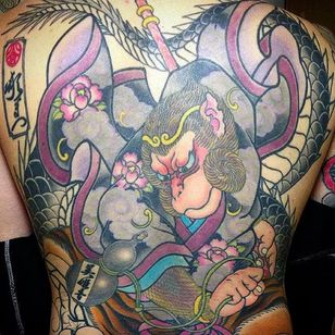 Increíble tatuaje de rey mono de Horimatsu.  #Horimatsu #JapaneseStyle #JapaneseTattoo #horimono #monkeyking