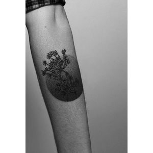 Pointillism tattoo by Pawel Indulski. #PawelIndulski #pointillism #dotwork #geometric #negativespace
