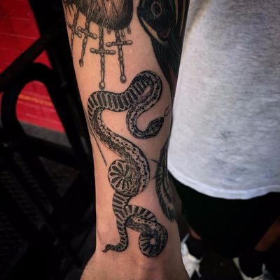 Slithering snake by Big Steve #bigstevenyc #oldschool #illustrative #blackandgrey #whiteink #snake #scales #nature #pattern #tattoooftheday