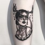 Tattoo by Ccyle #Ccyle #neotraditional #jewellery #flower #lady #antlers