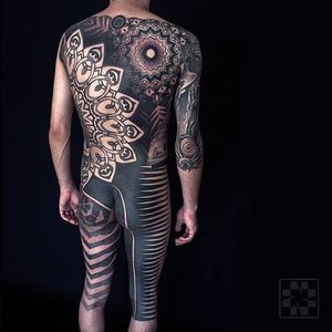Badass bodysuit by Nazareno Tubaro #NazarenoTubaro #geometric #dotwork #blackwork #ornamental