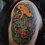 Tropical frog tattoo by Leonardo Rojas #LeonardoRojas #naturetattoos #color #realism #realistic #hyperrealism #tropical #jungle #frogs #lotus #flowers #nature #animal #tattoooftheday