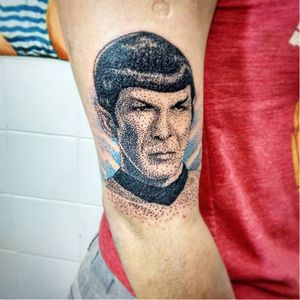 Spock #DiegoCurcio #brazilianartist #tatuadoresdobrasil #brasil #brazil #pontilhismo #spock #startrek #nerd #geek #leonardnimoy #man #homem #movie #filme #tvshow #serie #dotwork