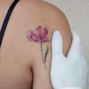 #GabiVitorino #brasil #brazil #brazilianartist #TatuadorasDoBrasil #aquarela #watercolor #flor #flower #sister #irmã #folha #leaf #colorida #colorful