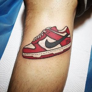 Nike Tattoo by Joe Chun-Pong Wu #nike #niketattoo #nikeshoes #sneaker #sneakertattoo #sneakers #shoes #sports #sportattoos #JoeChunPongWu