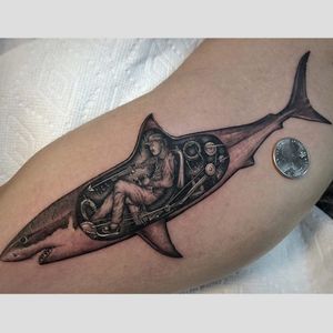 I mean, have YOU ever seen the inside of a shark? by Ben Grillo (IG- bengrillo) #bengrillo #blackandgrey #top10 #shark