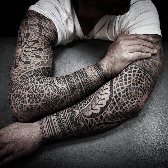 awesome 90 Sumptuous Sacred Geometry Tattoo Designs  Decoding the Elements  Check more at httpstylem  Sacred geometry tattoo Geometry tattoo Geometric  tattoo