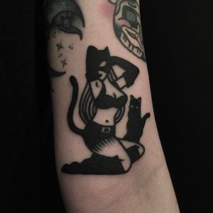 Cat lady tattoo by Nini #Black #Blackwork #Girl #Nini #cat #catwoman #pinup