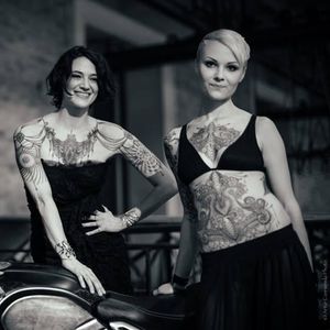 Asia Argento and a model, both tattooed by Marco Manzo #TattooForever #MarcoManzo #AsiaArgento #museum #art #tattoo