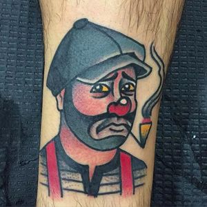 Pipe smoking Hobo Clown Tattoo by Pancho #PanchosPlacas #Oldschool #Traditional #Clowntattoo #clown #hoboclown