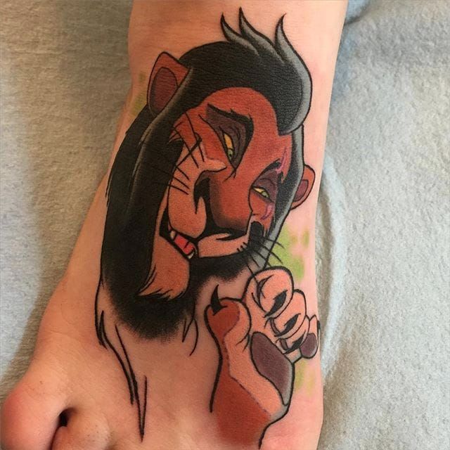 Scarred lion king that is where we left it yesterday but were having the  second round today  wwwdigztatt  Amsterdam tattoo Black and grey  tattoos Lion tattoo