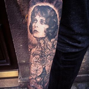 A Woman's Decay tattoo by Jean-Luc Navette. #JeanLucNavette #blackwork #vintage #gothic #horror #woman #floral #anatomy #dark #macabre