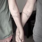 Couple tattoo by Mark Ostein #MarkOstein #blackworksubmission #blackwork #dotwork #lisbontattoo #blacktattooart #geometric #origami #crane #bird #couple #coupletattoos #coupleswithtattoos
