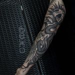 Snake Skull Tattoo by Belmir Huskic #traditional #traditionaltattoo #darktraditional #darktattoos #oldschool #darkartists #BelmirHuskic