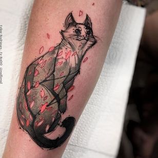 Tatuaje de gato por Felipe Rodriguez.  #FelipeRodriguez #gato #brasil #brasileño #petch #acuarela #animales #neotradicional