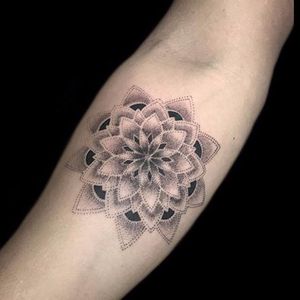 Dotwork mandala by Joshua Bunz Ortiz #JoshuaBunzOrtiz #JoshuaOrtiz #Bunz #dotwork #blackandgrey #mandala #pattern #floral #ornamental #decorative #tattoooftheday
