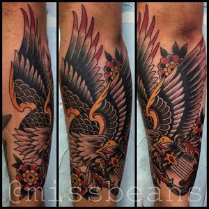 Eagle Tattoo by Jessie Beans #eagle #traditionaleagle #colorfultattoo #traditional #traditionaltattoo #boldtattoos #brigthtattoos #JessieBeans