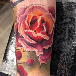 Pink frosty winter rose tattoo by Amy Autumn #AmyAutumn #rose #flower #realism #ice #frost