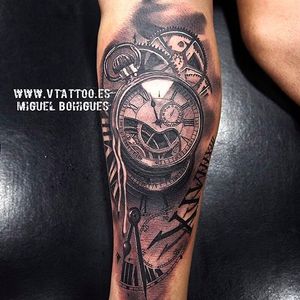 Beautiful execution on this black and grey clock tattoo by Miguel Angel Bohigues. #miguelangelbohigues #blackandgrey #clock