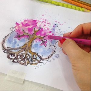 #tree #arvore #painting #desenho #drawing #ilustração #aquarela #watercolor #coloridas #colorful #Drikalinas #brasil #brazil #portugues #portuguese
