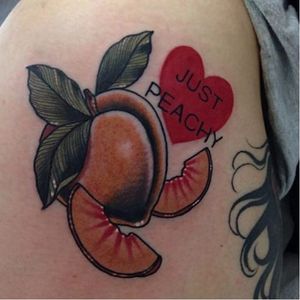 Peach tattoo by Jody Dawber. #peach #fruit #neotraditional #JodyDawber