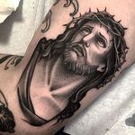 Black and Grey Jesus Tattoo by Gianluca Fusco #blackandgrey #Jesus #BlackandGreyJesus #Religious #Christ #GianlucaFusco
