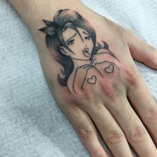 Love you tattoo por Soto Gang #SotoGang #blackandgrey #linework #fineline #anime #manga #sexy #heart #love #hentai #lady #portrait #tongue #small #handtattoo #jobstopper
