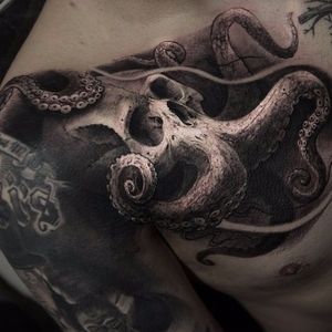 Skulltopus tattoo by Alexander D. West #AlexanderDWest #blackandgrey #realistic #3D #skull #octopus