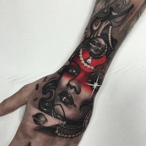 She Knows All tattoo by Cristian Casas #CristianCasas #besttattoos #blackandgrey #whiteink #portrait #saturn #galaxy #magic #star #lady #pearls #skull #redink #neotraditional #jewelry #psychedelic #tattoooftheday