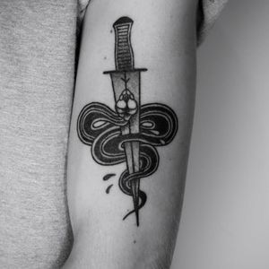 Snake and Dagger by Amanda Abrego (photo via Amanda Abrego) #handpoked #blackink #illustrative #AmandaAbrego