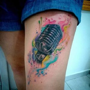 #LeeKhanti #aquarela #watercolor #microfone #music #música #TatuadorasDoBrasil #brazilianartist