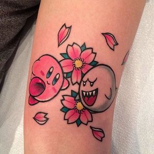 Kirby tattoo by Melvin Arizmendi. #MelvinArizmendi #kawaii #cute #girly #popculture #pinkwork #kirby #videogames