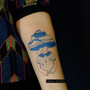 Emotional tattoo by Tania Vaiana #TaniaVaiana #illustrative #minimalistic #cloud #rain