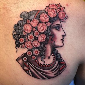 Greek lovely tattoo by Lynn Akura #LynnAkura #portraittattoos #color #neotraditional #portrait #ladyhead #Greek #flowers #bust #peony #pearls #lady