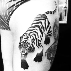 Tiger tattoo via Instagram by Michal Kozak  @kozaknms #tiger #tigertattoo #painterlystyle #dotwork #nooutline #MichalKozak
