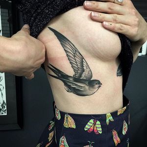 Sweet bird tattoo by Pari Corbitt #PariCorbitt #bird #monochrome