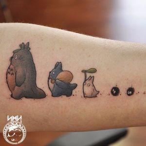 Cute Totoro tattoo by Scott M. Harrison #ScottMHarrison #neotraditional #nature #totoro