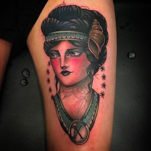 Girl Tattoo with Seashell Headband by Cedric Weber @Cedric.Weber.Tattoo #CedricWeberTattoo #GreyhoundTattoo #GirlTattoo #Girl #Lady #Woman #Germany